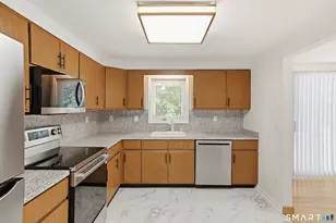 120 Highland Ave, East Haven, CT 06513 - Photo 16