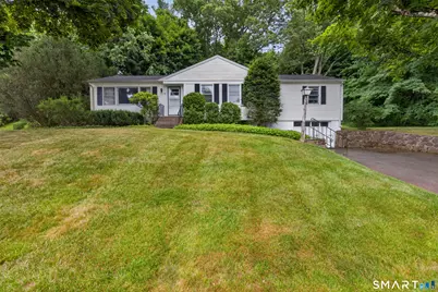 44 Roslyn Drive, Cheshire, CT 06410 - Photo 1