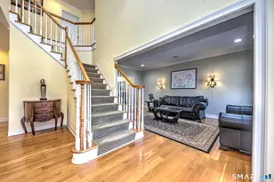 44 Randolph Farm Rd, Milford, CT 06461 - Photo 4
