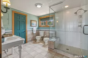 25 Spencer Ave, Guilford, CT 06437 - Photo 24