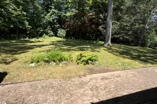 95 Cronin St, Bristol, CT 06010 - Photo 4