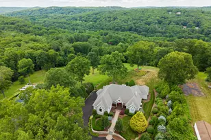 30 Daniel Trce, Burlington, CT 06013 - Photo 1