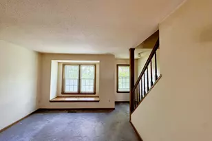 380 Hitchcock Rd, Waterbury, CT 06705 - Photo 12