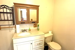 61 Clark Ave, North Haven, CT 06473 - Photo 12