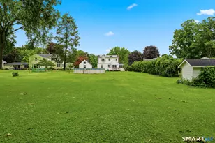 141 Elm St, Windsor Locks, CT 06096 - Photo 32