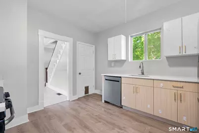 52 Granger Street, Waterbury, CT 06704 - Photo 8