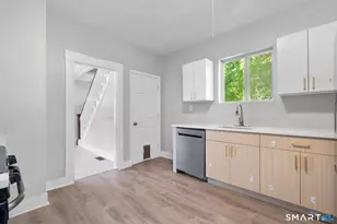 52 Granger St, Waterbury, CT 06704 - Photo 8
