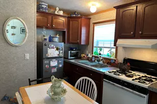 68 Cooke St, Plainville, CT 06062 - Photo 2