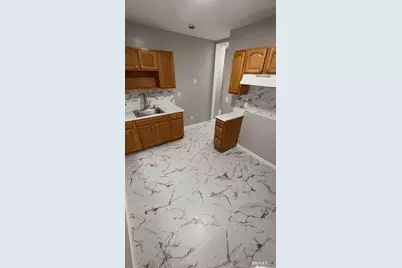 1071 Pembroke Street #2D, Bridgeport, CT 06608 - Photo 1