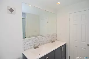 99 Cumpstone Dr, Hamden, CT 06518 - Photo 14