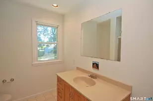 99 Cumpstone Dr, Hamden, CT 06518 - Photo 18