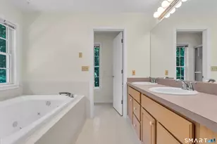 46 Spring Rock Rd, East Lyme, CT 06333 - Photo 18