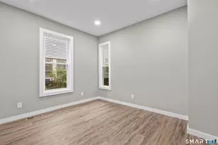 149 Shelton St, Bridgeport, CT 06608 - Photo 8