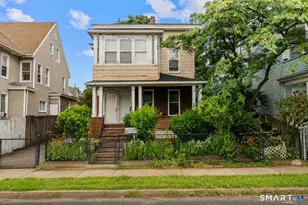 149 Shelton St, Bridgeport, CT 06608 - Photo 2
