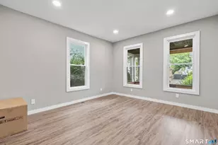 149 Shelton St, Bridgeport, CT 06608 - Photo 10