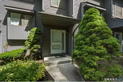 330 Conestoga Way #330, Glastonbury, CT 06033 - Photo 2