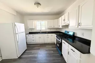 215 Read St, Bridgeport, CT 06607 - Photo 2