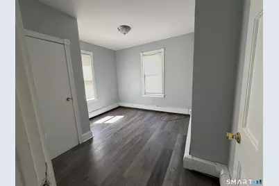 215 Read Street #2nd fl, Bridgeport, CT 06607 - Photo 6