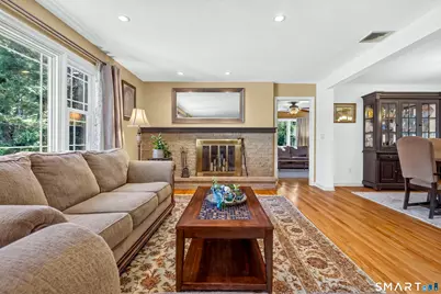 16 Williamsburg Drive, Orange, CT 06477 - Photo 4