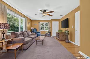 16 Williamsburg Dr, Orange, CT 06477 - Photo 16