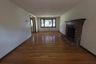 1 Deerfield Ln, Ellington, CT 06029 - Photo 10