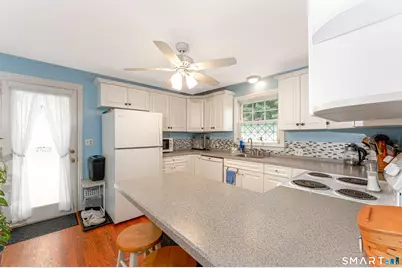 237 Alexander Avenue, Waterbury, CT 06705 - Photo 16
