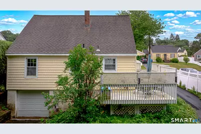 237 Alexander Avenue, Waterbury, CT 06705 - Photo 4