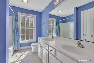 25 Fenwick Dr, Avon, CT 06001 - Photo 30