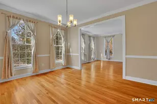 25 Fenwick Dr, Avon, CT 06001 - Photo 12
