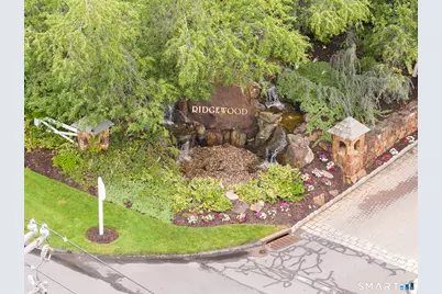 10 Ridgewood Drive #10, Middlebury, CT 06762 - Photo 32