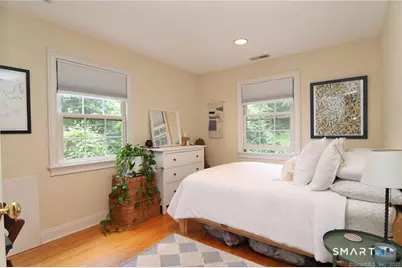 298 Erskine Road, Stamford, CT 06903 - Photo 14
