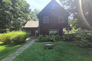298 Erskine Rd, Stamford, CT 06903 - Photo 22
