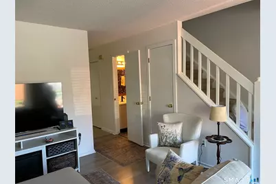 585 Park Road #5-8, Waterbury, CT 06708 - Photo 6