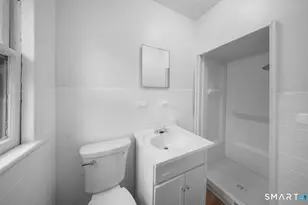 39 Granfield Ave, Bridgeport, CT 06610 - Photo 2
