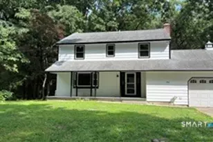 154 Riverhill Rd, Southbury, CT 06488 - Photo 2