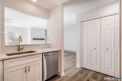 8 Rose Lane #22-14, Danbury, CT 06811 - Photo 8