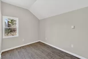 158 Cliff St, Norwich, CT 06360 - Photo 12