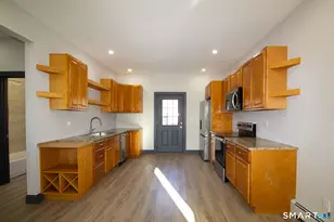 133 North St, Seymour, CT 06483 - Photo 2