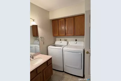 102 North Maple Street #6B, Enfield, CT 06082 - Photo 16