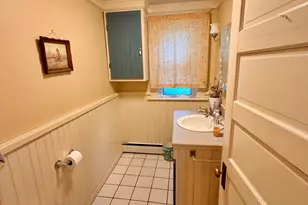 593 Pomfret St, Putnam, CT 06260 - Photo 10
