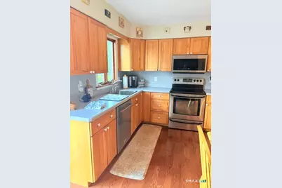 2 Ellen Drive, Beacon Falls, CT 06403 - Photo 2