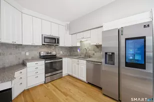 132 Hope St, Stamford, CT 06906 - Photo 8