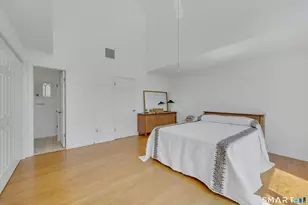 118 Forest St, Stamford, CT 06901 - Photo 14
