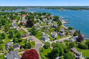 93 Pearl St, Groton, CT 06340 - Photo 32