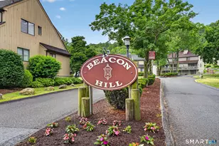 30 Brockton Ct, Beacon Falls, CT 06403 - Photo 6