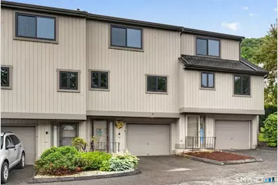 30 Brockton Court #30, Beacon Falls, CT 06403 - Photo 1