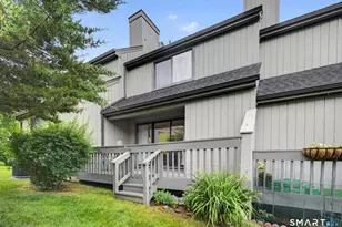 30 Brockton Ct, Beacon Falls, CT 06403 - Photo 10