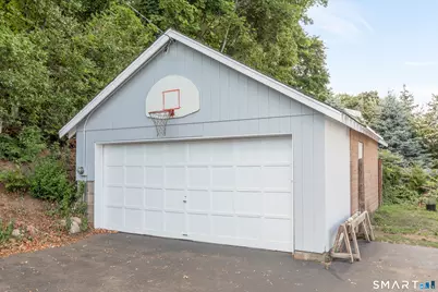59 Maple Street, Branford, CT 06405 - Photo 4