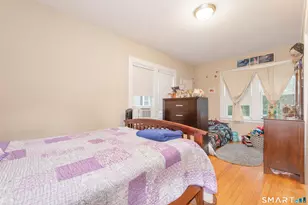 59 Maple St, Branford, CT 06405 - Photo 8