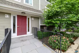 71 Aiken St, Norwalk, CT 06851 - Photo 2